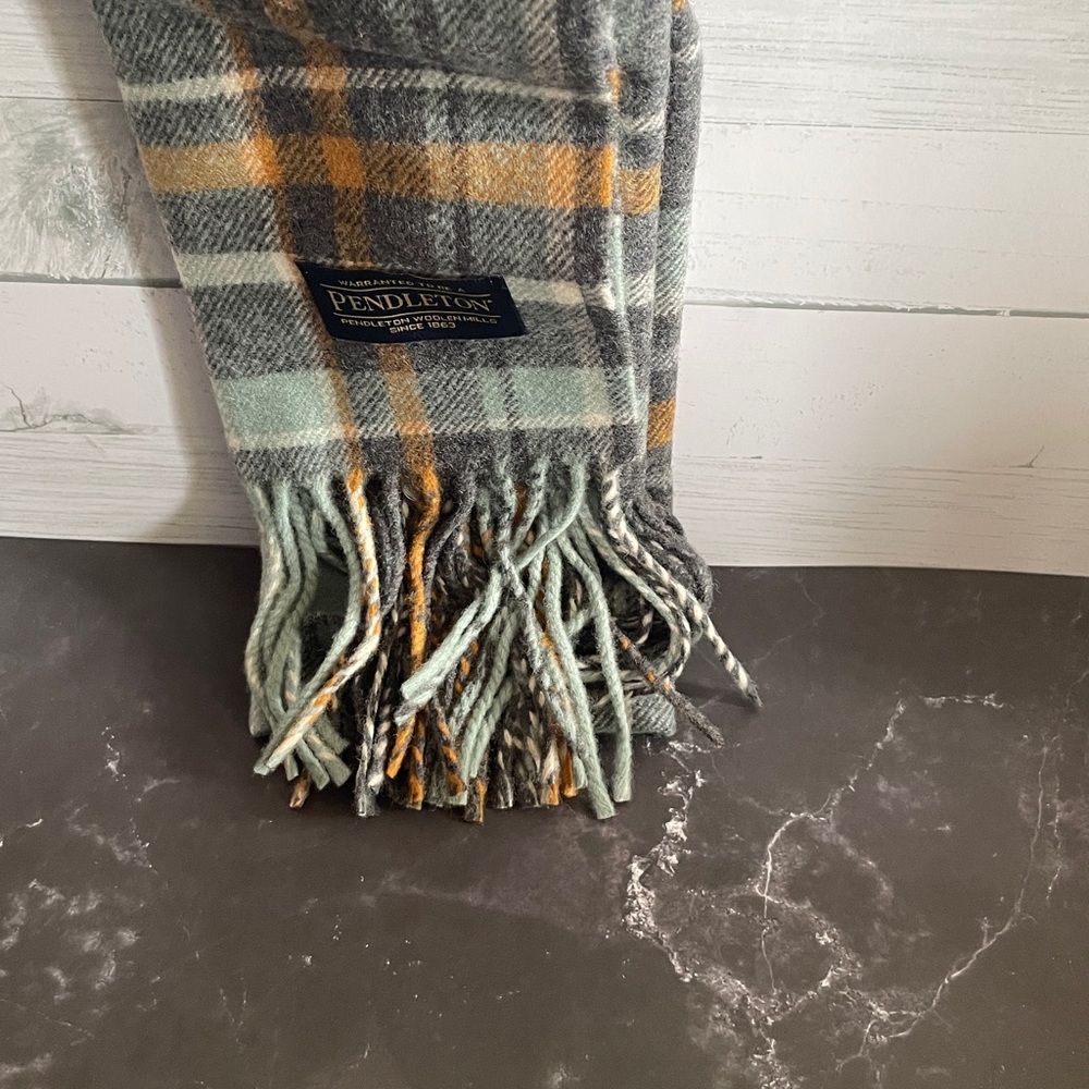 NWT Pendleton Unisex Plaid Wool Scarf - Picture 3 of 8